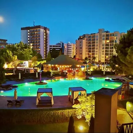 Reina Barcelo Apartmán *
