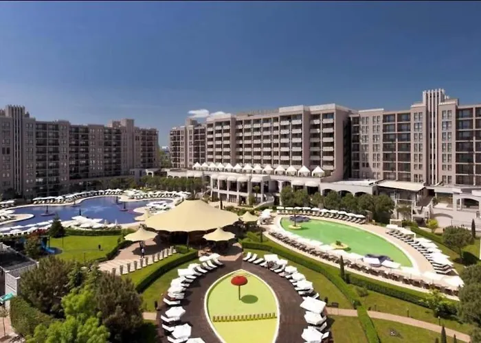 Reina Barcelo Слънчев бряг