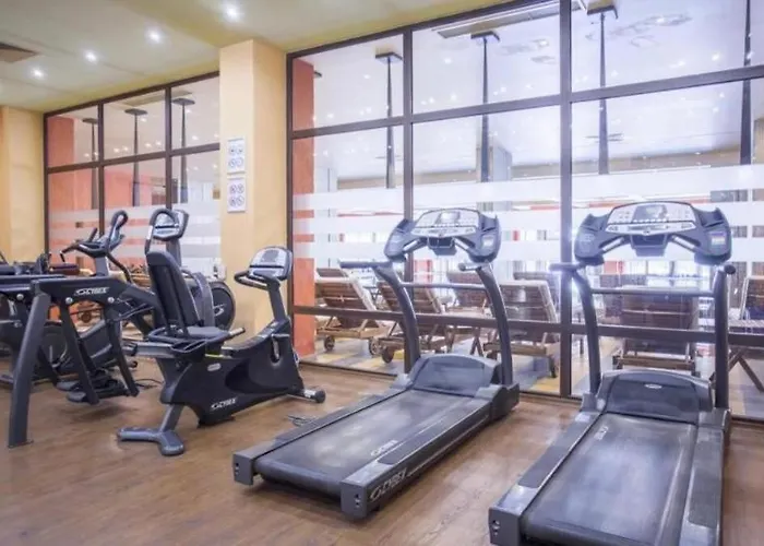 Reina Barcelo * 阳光海滩